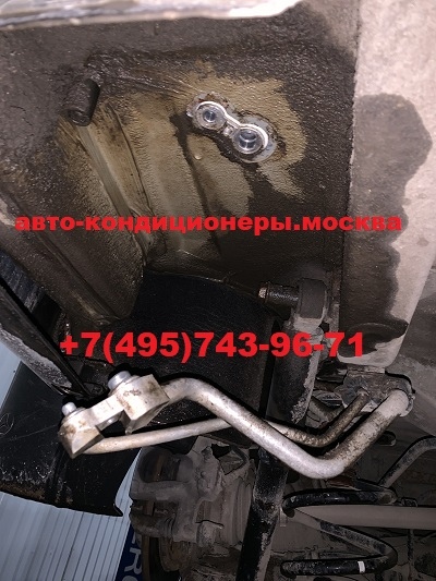 Mercedes-Benz V-Class 250 замена трубок заднего контура кондиционера