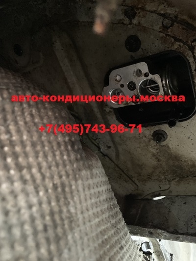 Фольксваген Мультивен замена трубок заднего контура кондиционера