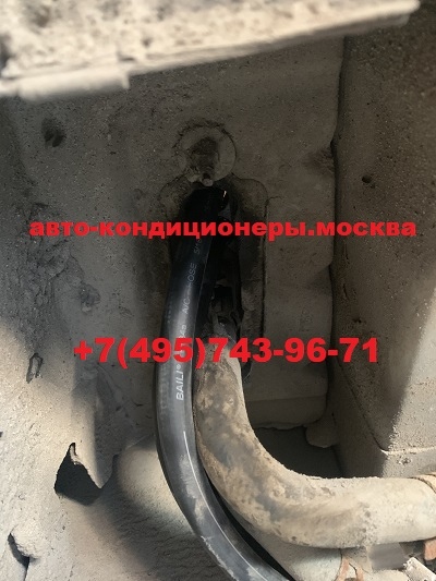 Форд Эксплорер замена трубок заднего контура кондиционера на шланги